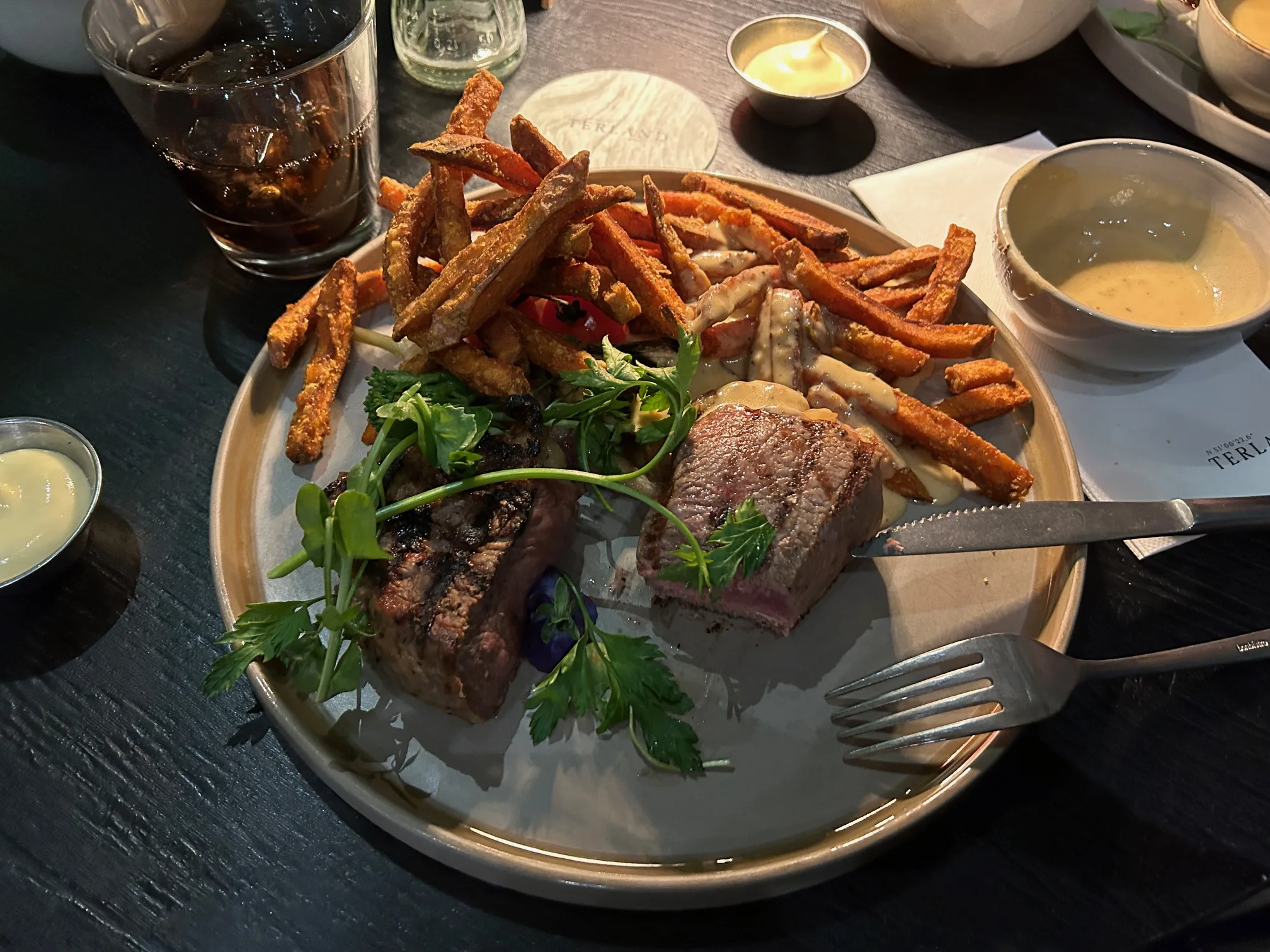 Steak im Seerestaurant Terhills Resort