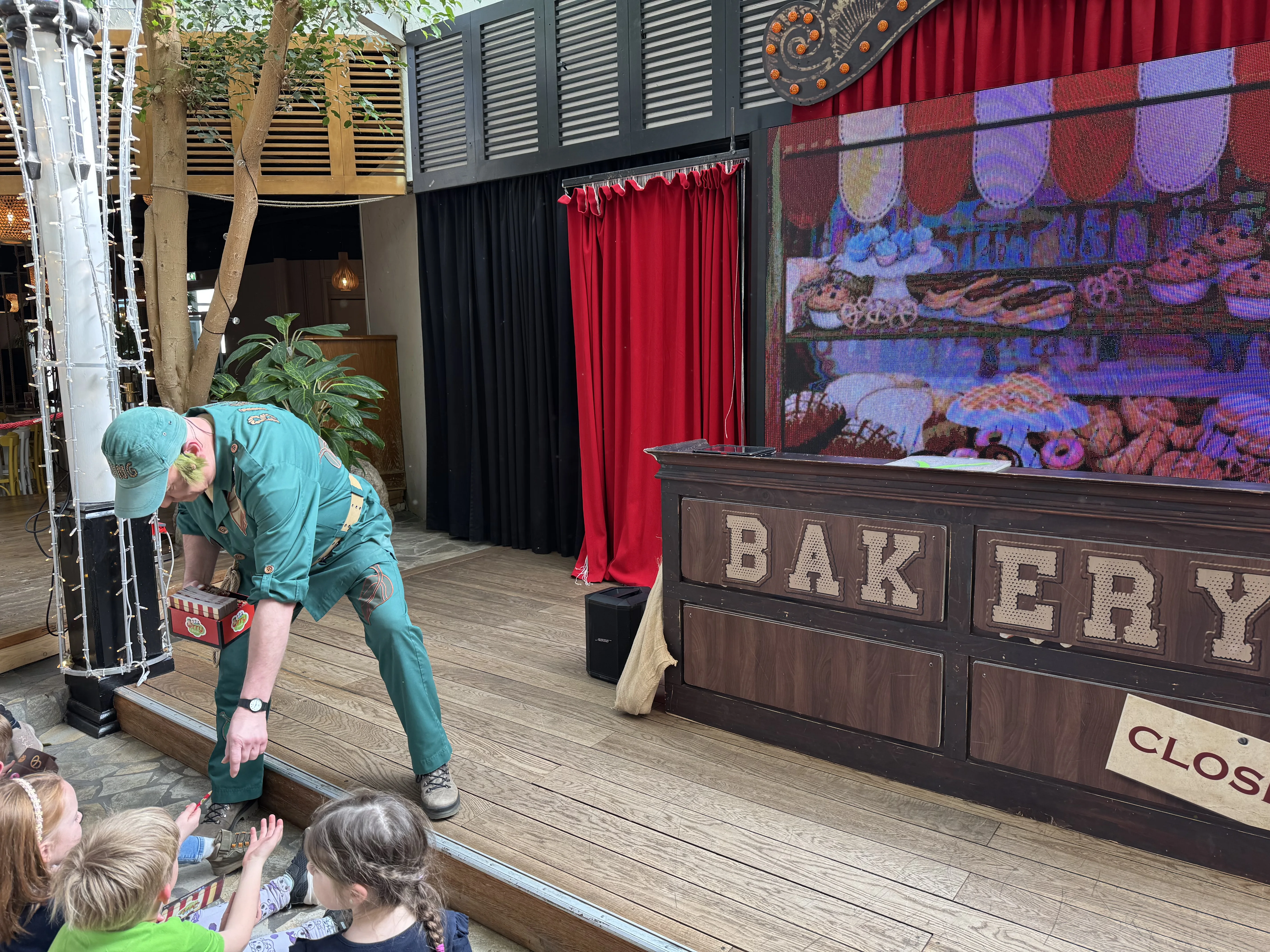 Bingo mit Bing – die Kindershow auf der Bühne im Market Dome