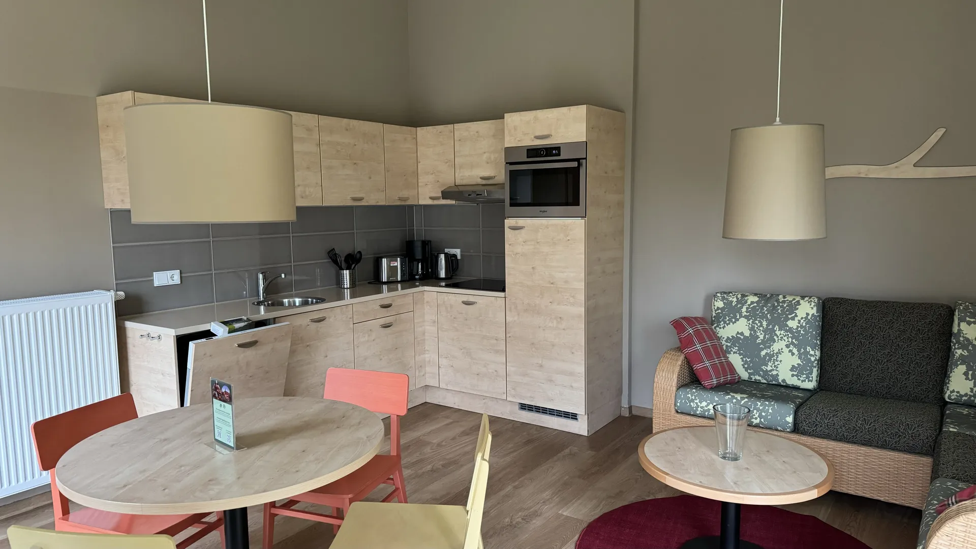 Komplett ausgestattete Küche im Comfort-Ferienhaus