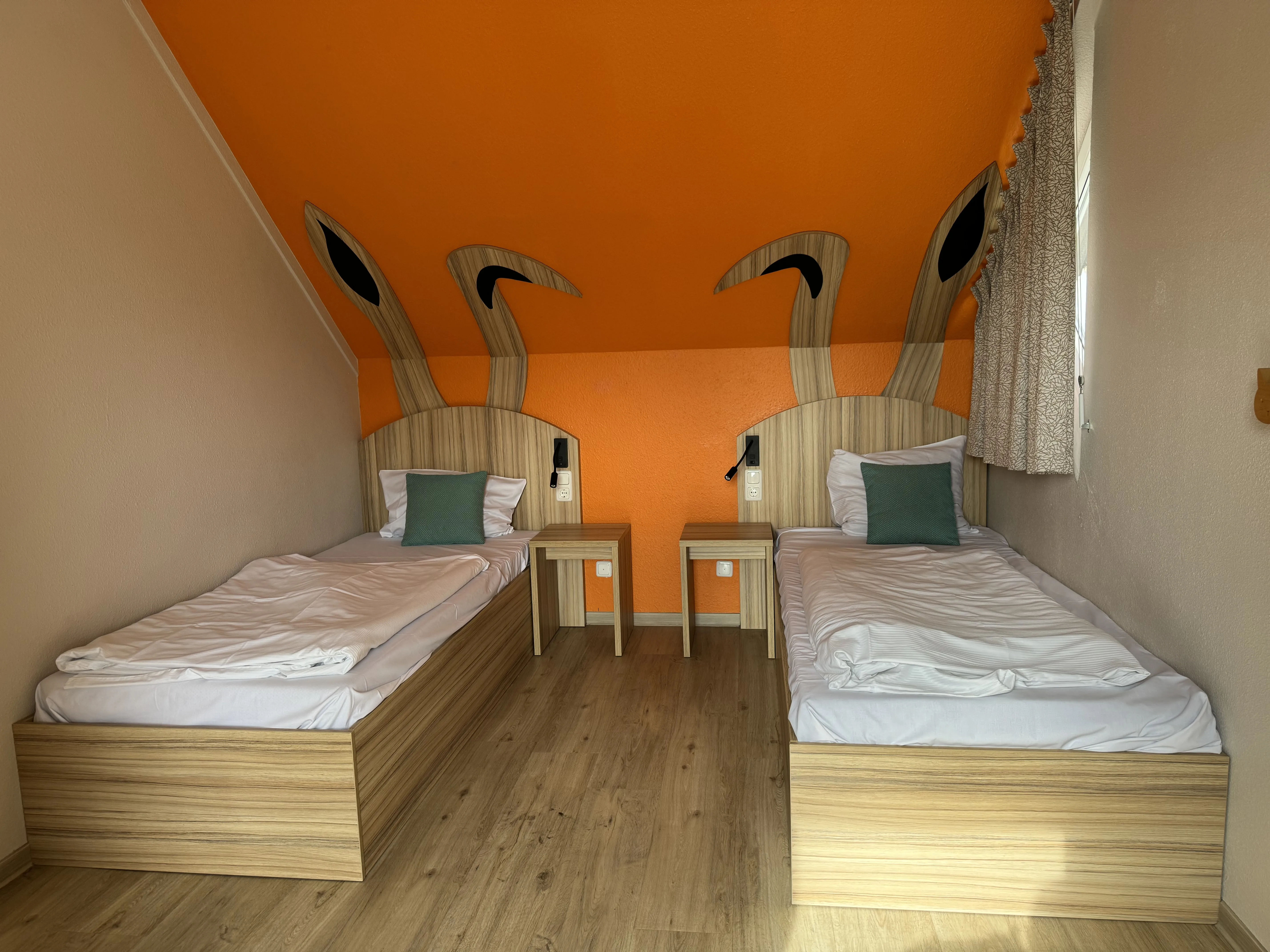 Das Kinderzimmer mit bunter Ausstattung