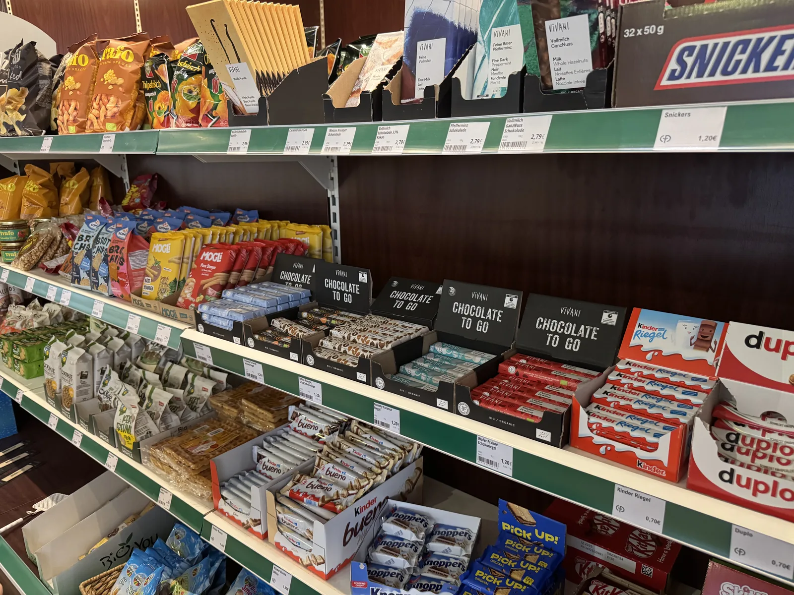 Süßigkeiten und Schokolade – die Kinder finden hier natürlich auch etwas