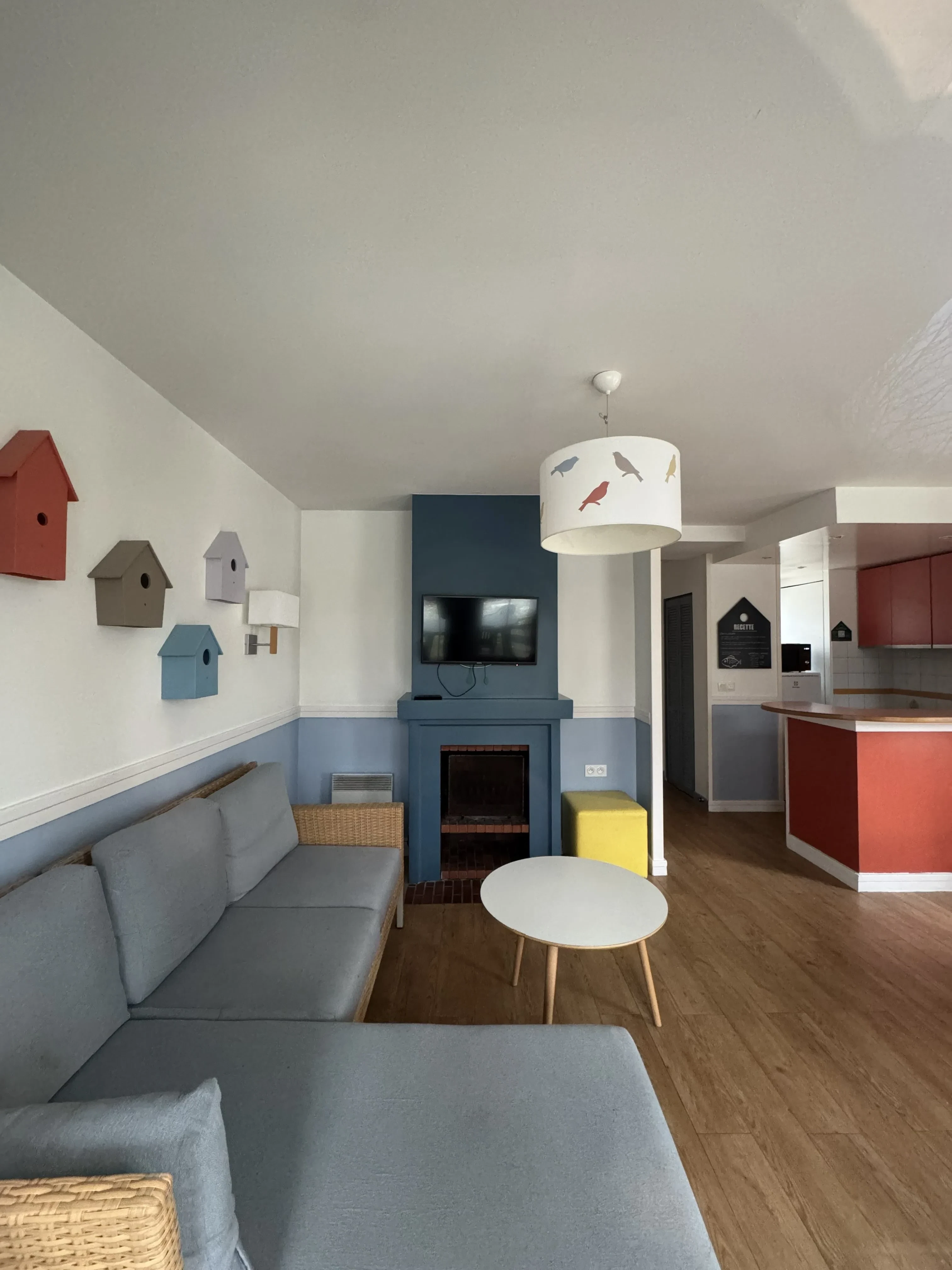 Comfort Ferienhaus im Center Parcs Le Lac d'Ailette mit Wohnbereich und Kamin