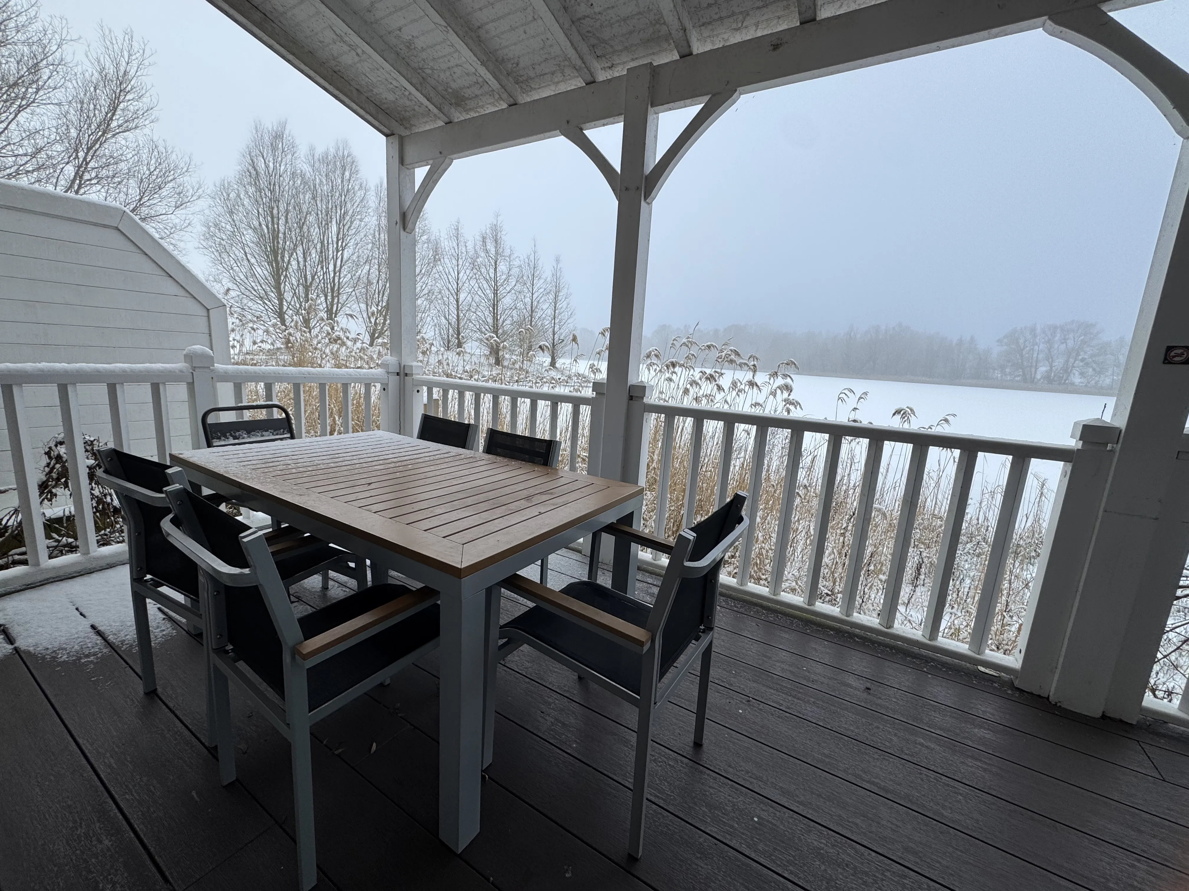 Premium Ferienhaus mit Terrasse und Blick auf den Lac d'Ailette