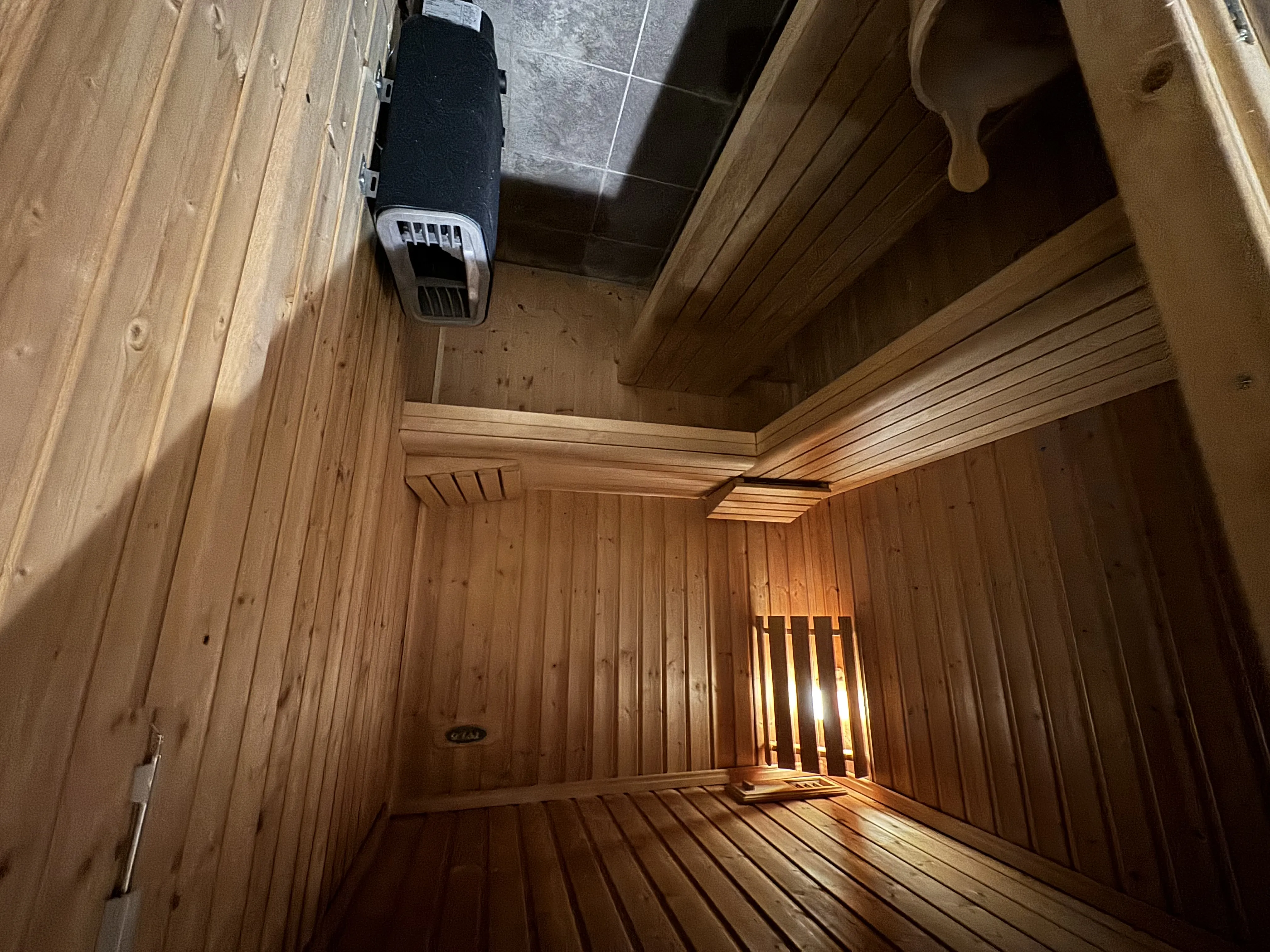 Eigene Sauna im VIP Lakeside Ferienhaus Le Lac d'Ailette