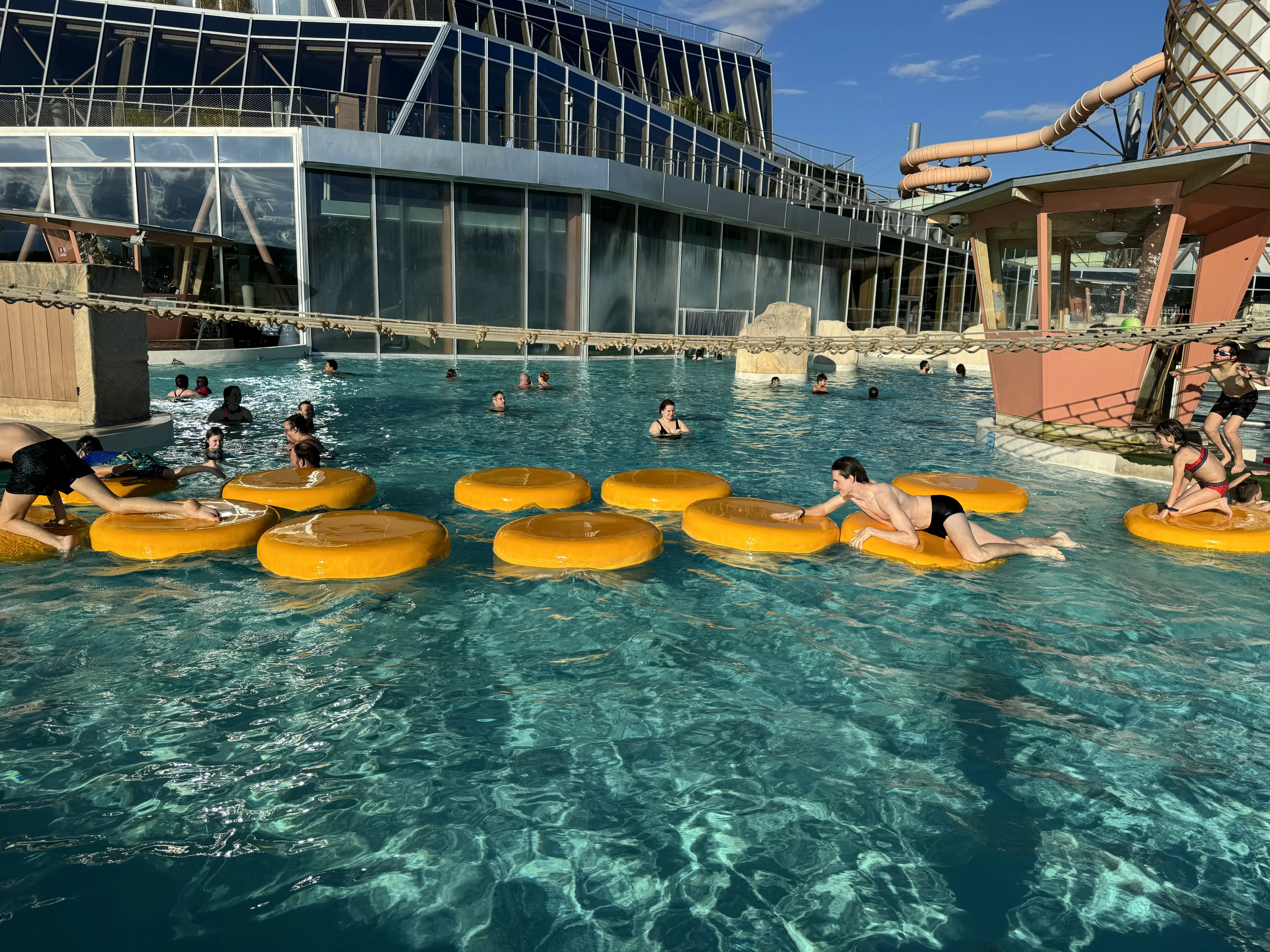 Badespaß im Außenbereich – bei gutem Wetter ein Traum