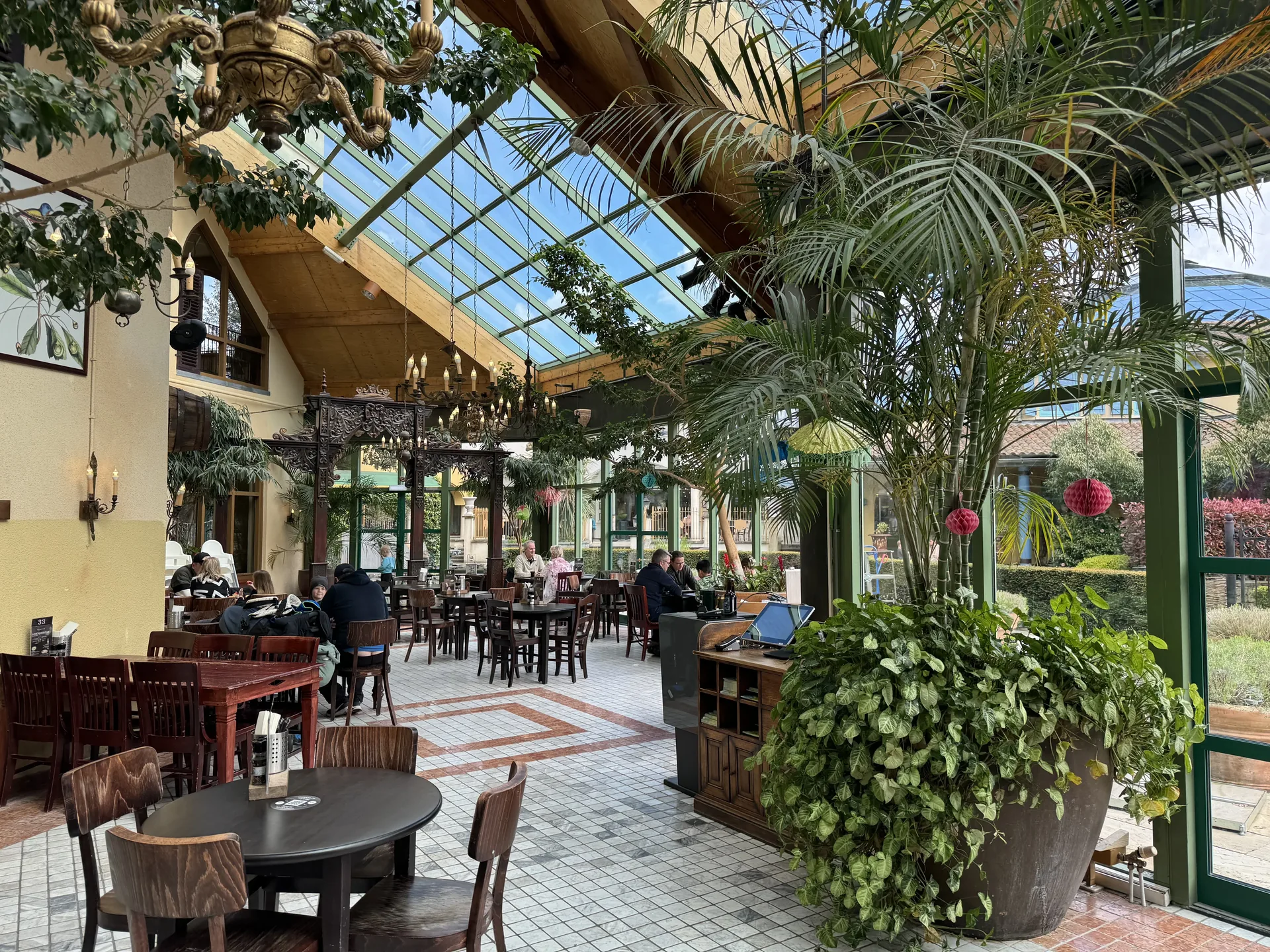 Market Square Café im Center Parcs De Eemhof