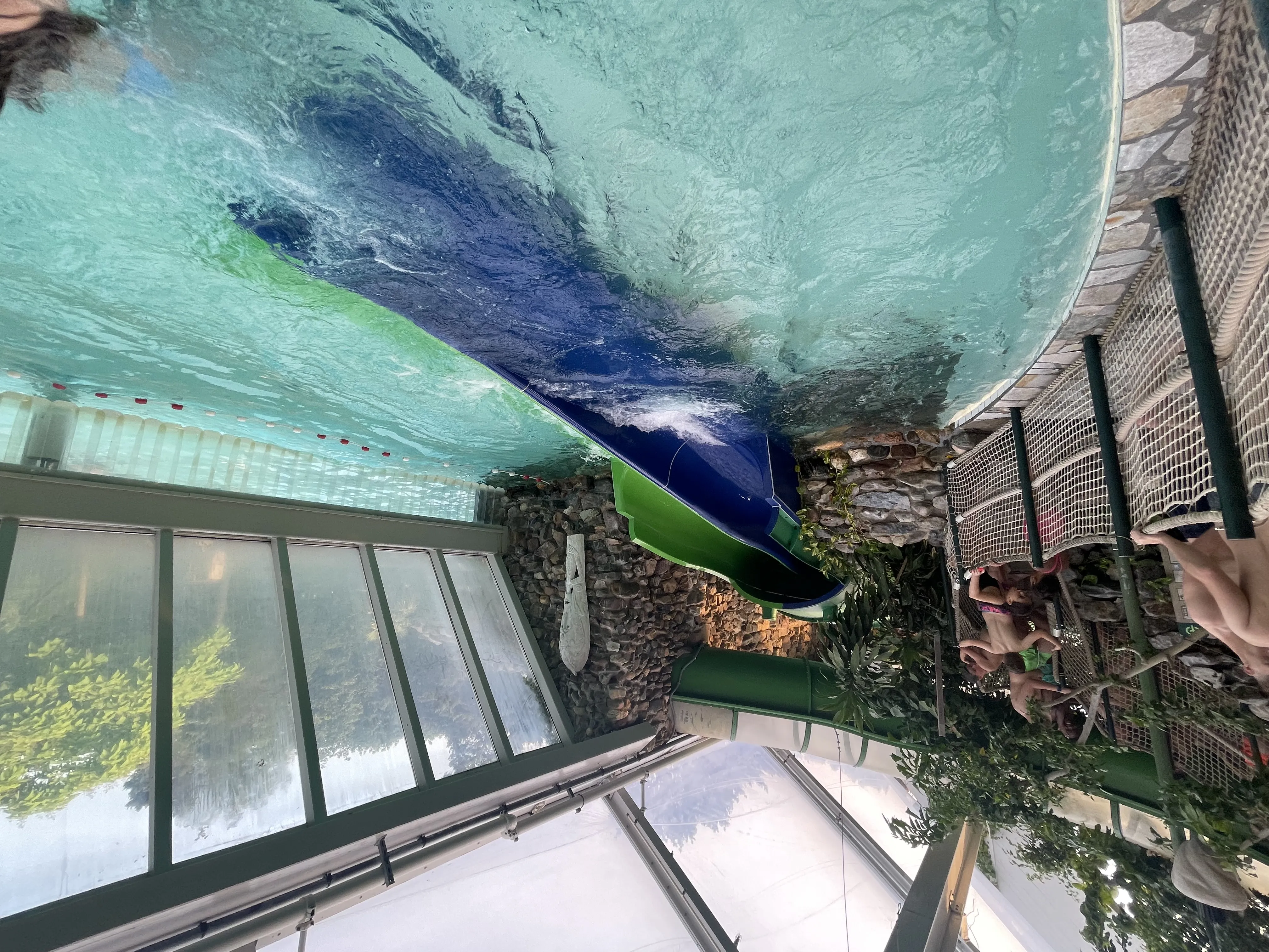 Der Duo Racer endet im flachen Wasser