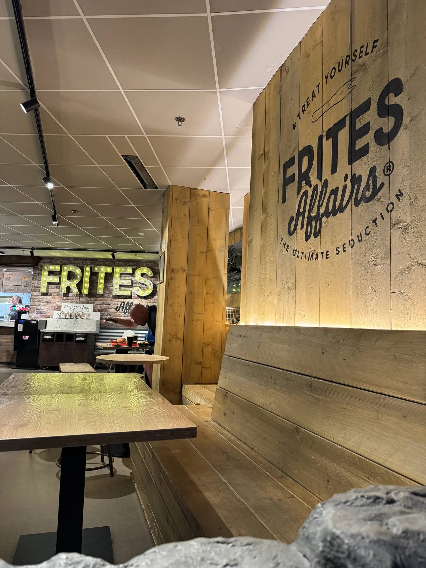 Frites Affairs - Pommes und Burger