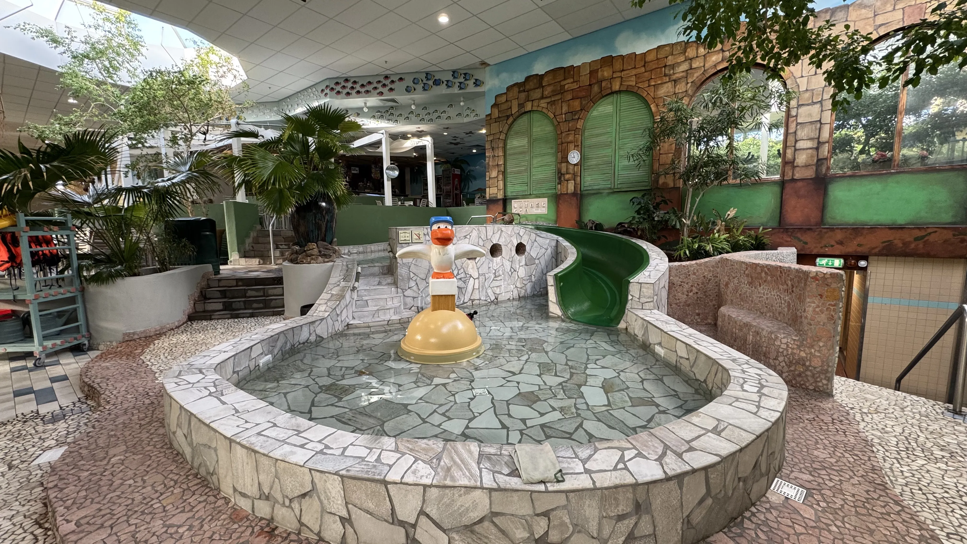 Der kleine Baby-Spielbereich im Aqua Mundo – sicher und warm für die Kleinsten