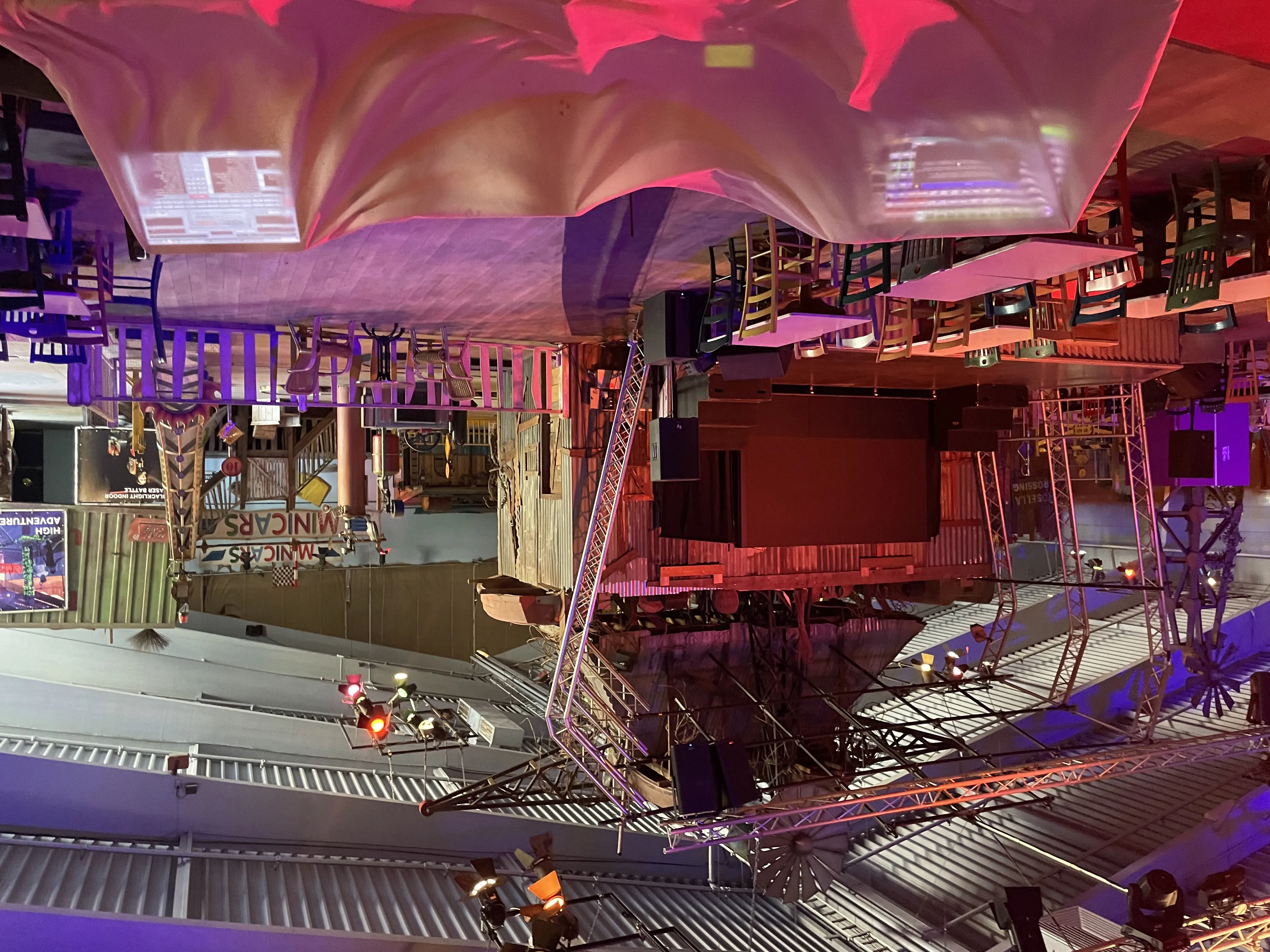 Die etwas düstere Action Factory – überschaubar und für Kinder nicht ideal