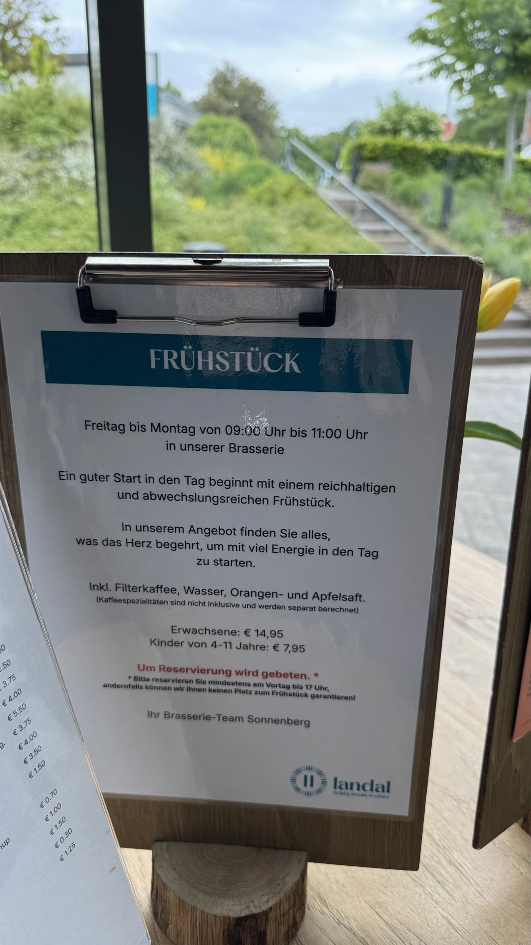 Die Speisekarten in der Brasserie