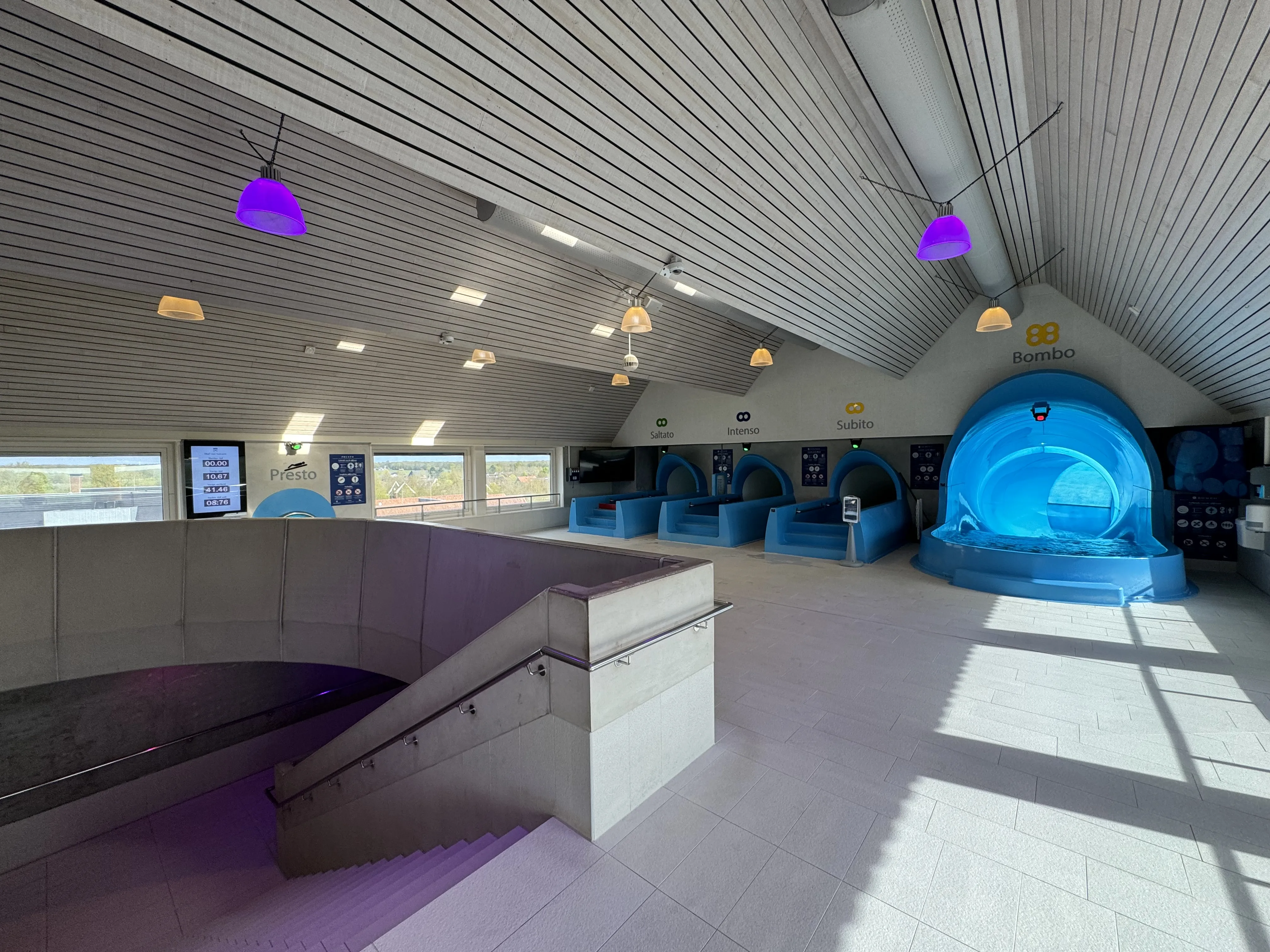 Oben an den Rutschen: Hier starten Bombo und Saltato