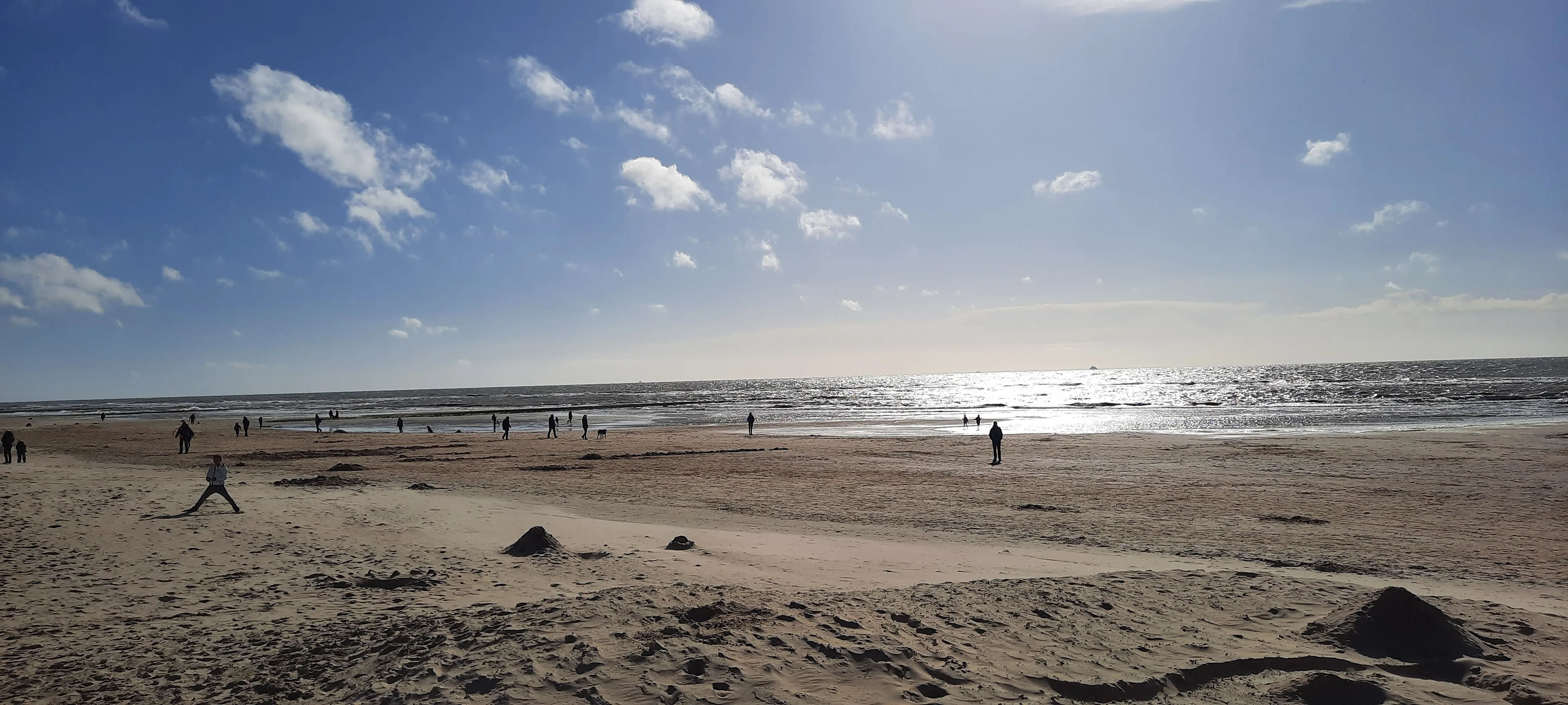 Breiter Nordseestrand bei Julianadorp nahe dem Landal Ooghduyne