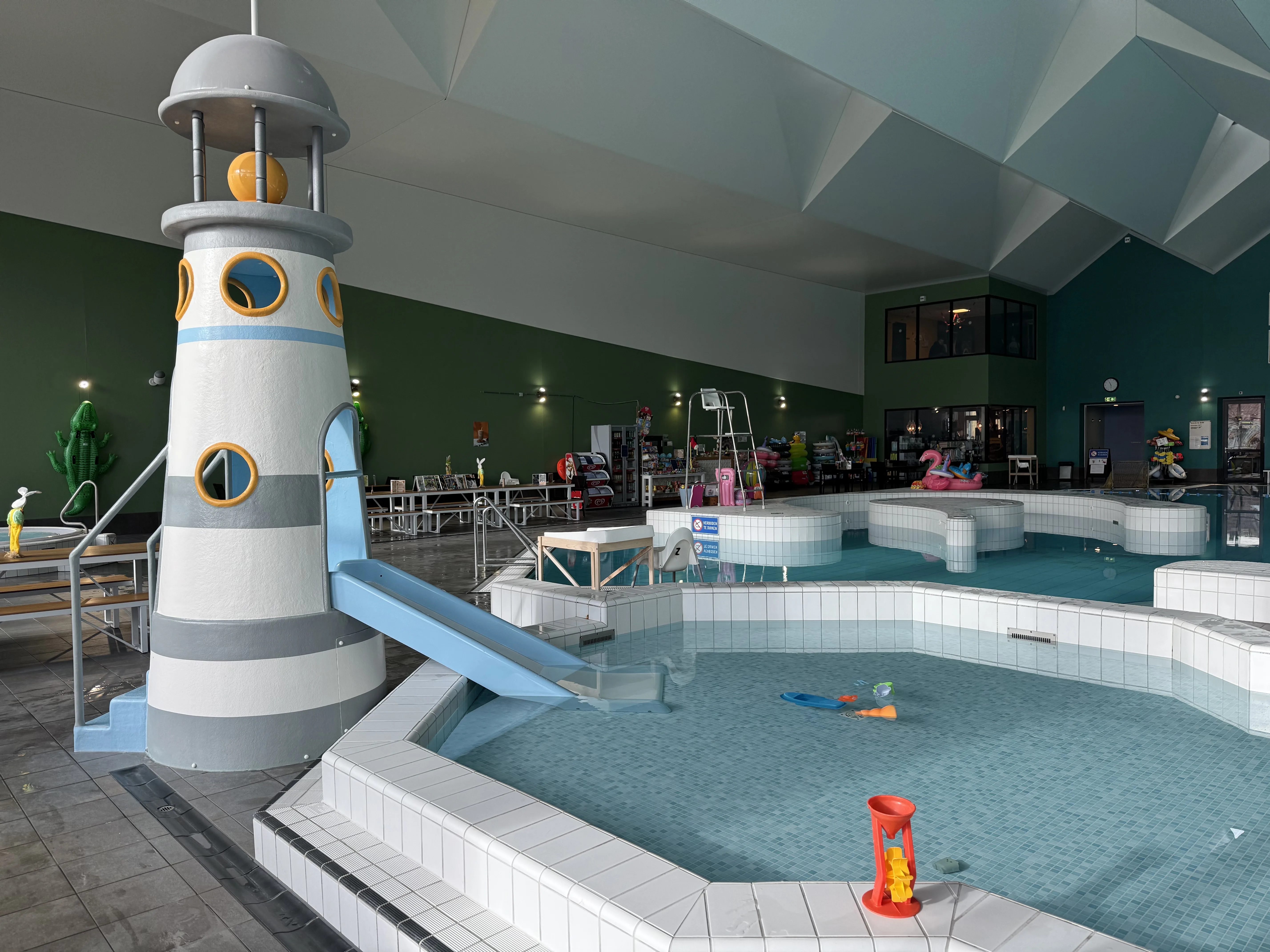 Weitere Eindrücke aus dem Schwimmbad