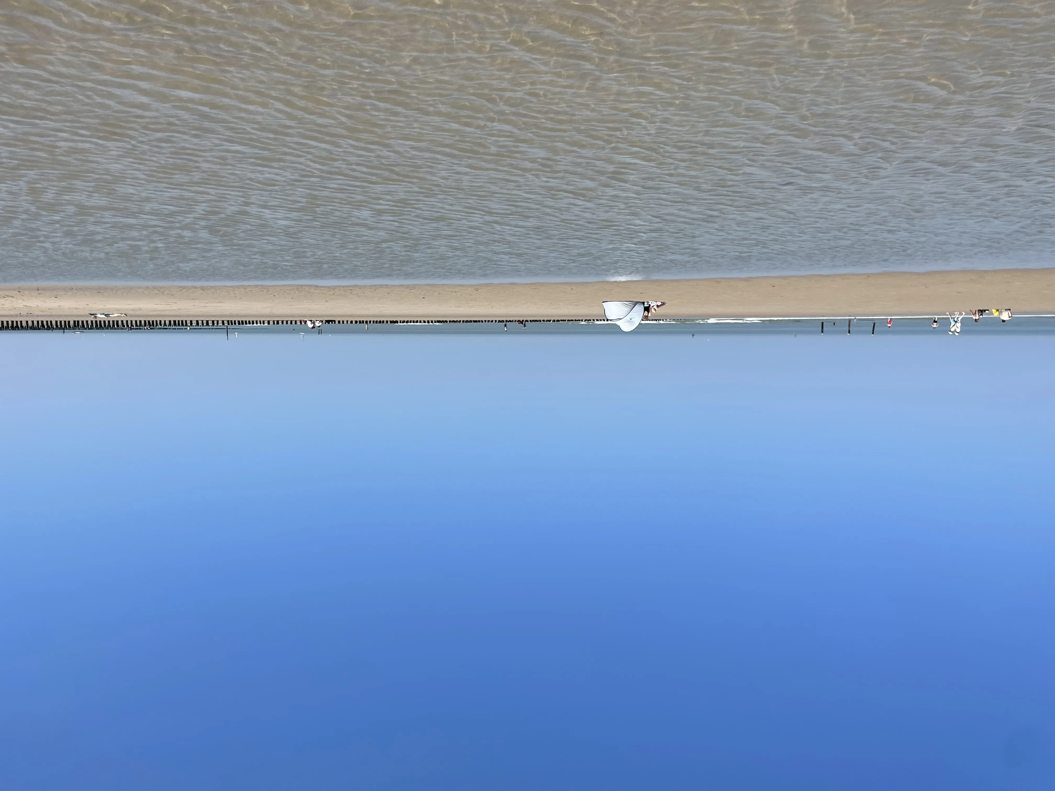 Der breite Strand bei Ebbe