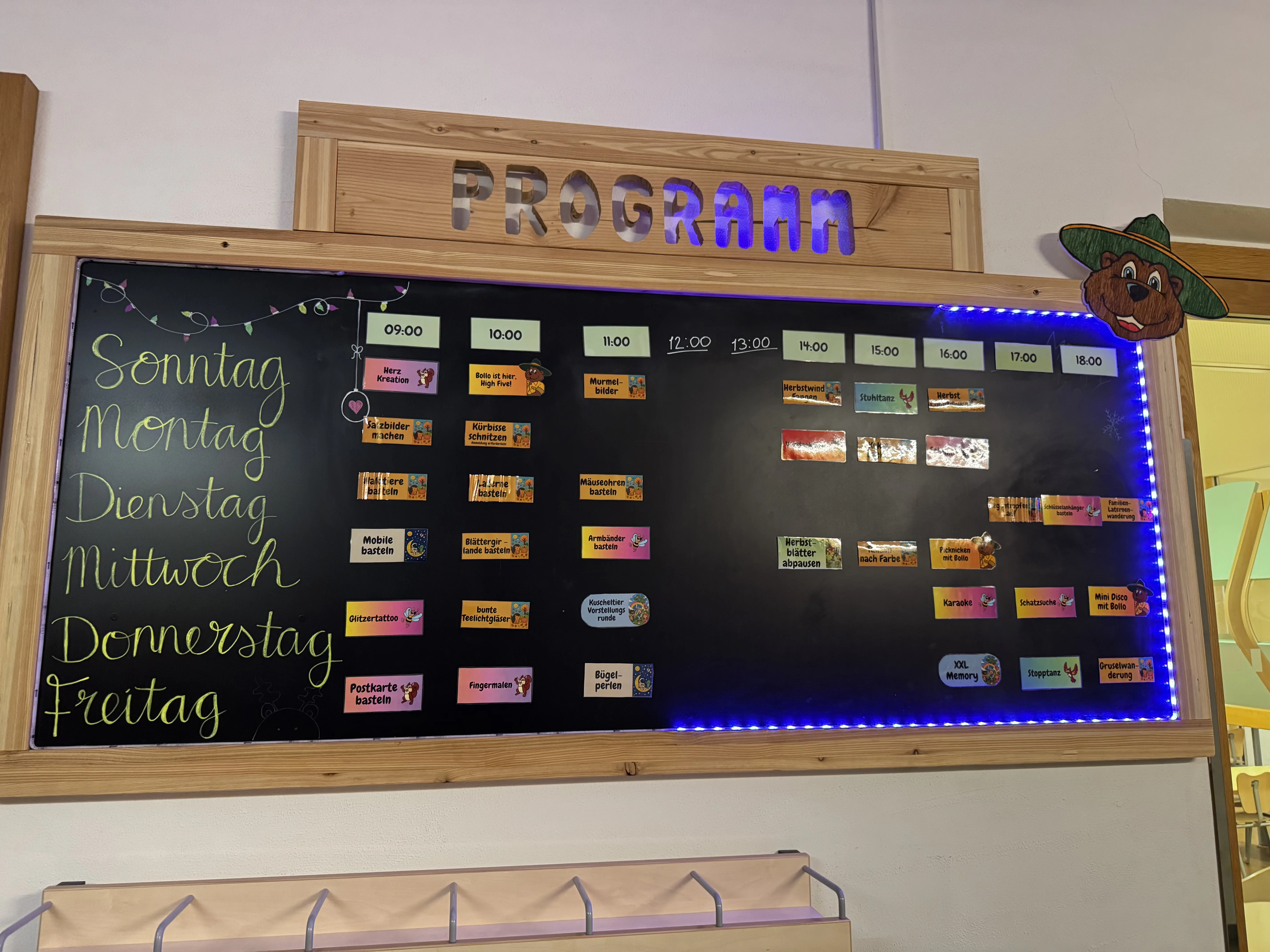 Wochenprogramm im Kids Club mit Bollo