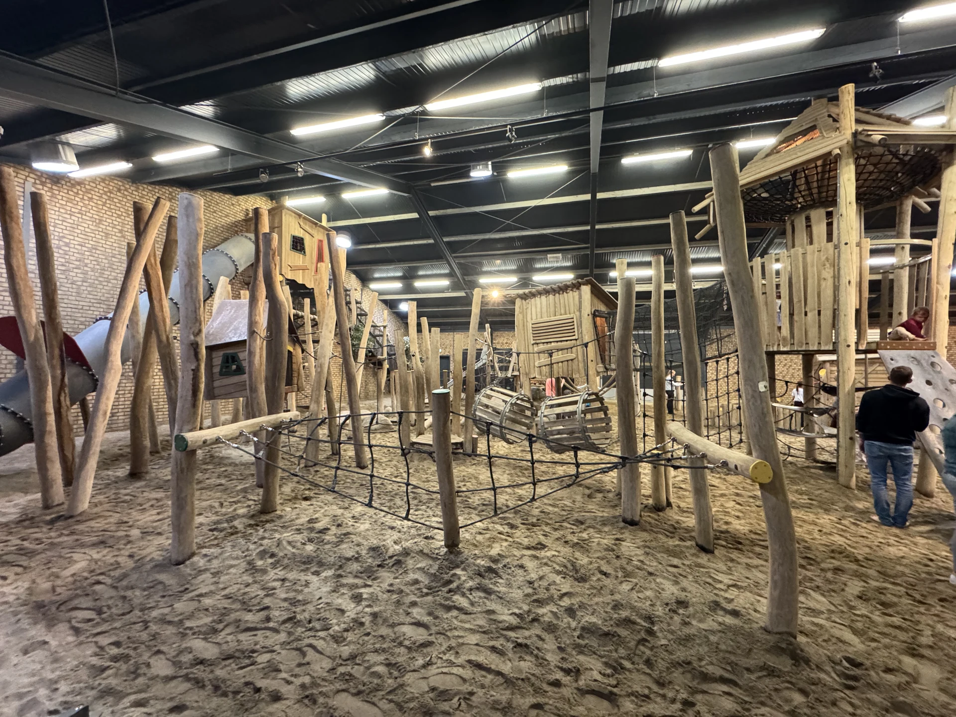 Blick über den Dschungel-Spielbereich von La Selva